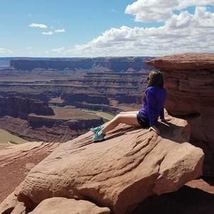 Meet your Posher, Sara